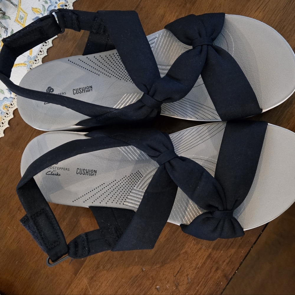 Clarks Black Cloudsteppers Sandals